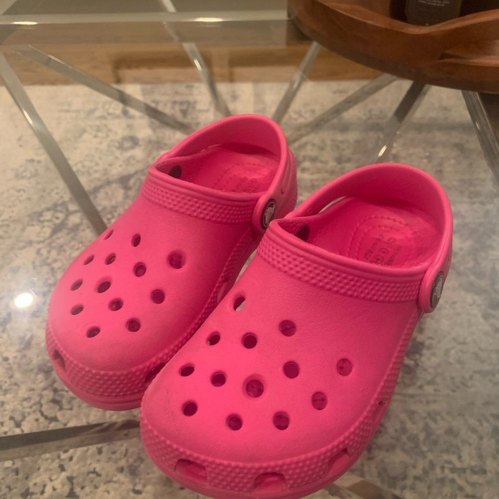 CROCS Pink Sandals with Ventilation Holes